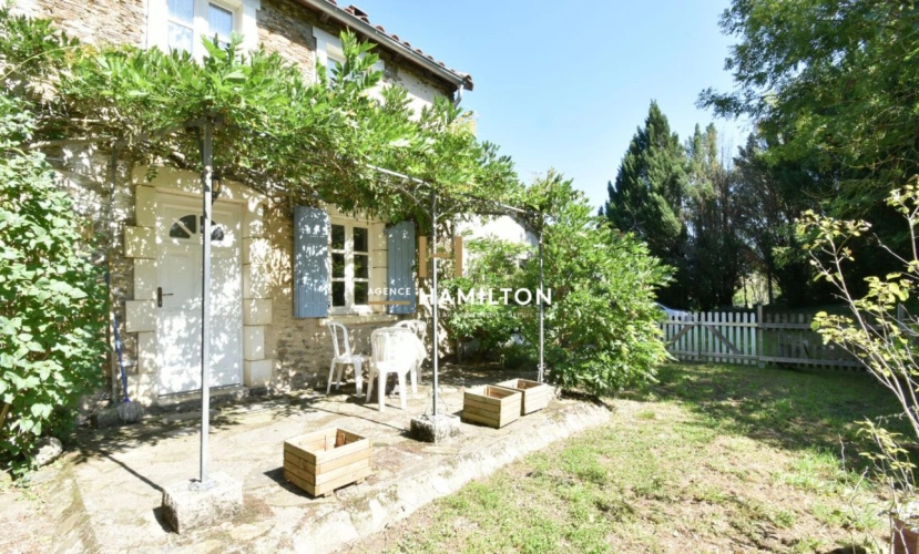 Photos 2 - Équestre - PETITE MAISON DANS LA PRAIRIE - PROPRIETE AVEC POTENTIEL EQUESTRE