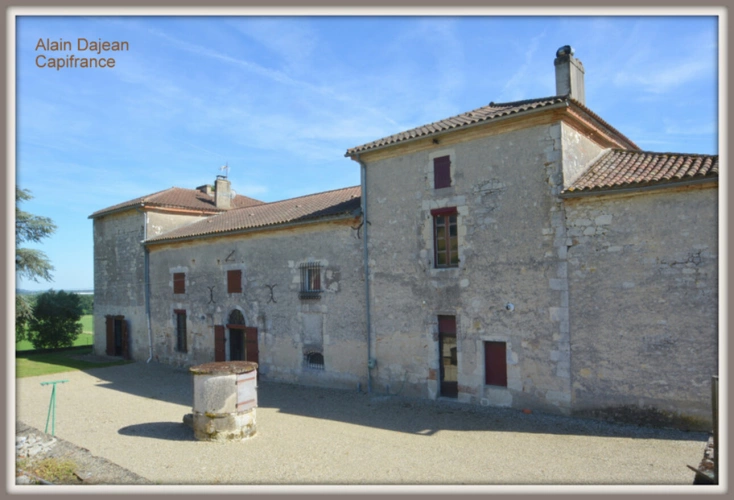 Photos 22 - Prestige - Dpt Lot et Garonne (47), à vendre proche d' AGEN Propriété P8 de 385 m² plus dépendances de 400 M2- Terrain d'une Hectare