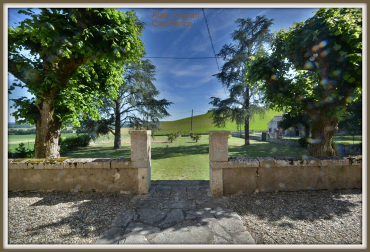 Photos 31 - Prestige - Dpt Lot et Garonne (47), à vendre proche d' AGEN Propriété P8 de 385 m² plus dépendances de 400 M2- Terrain d'une Hectare
