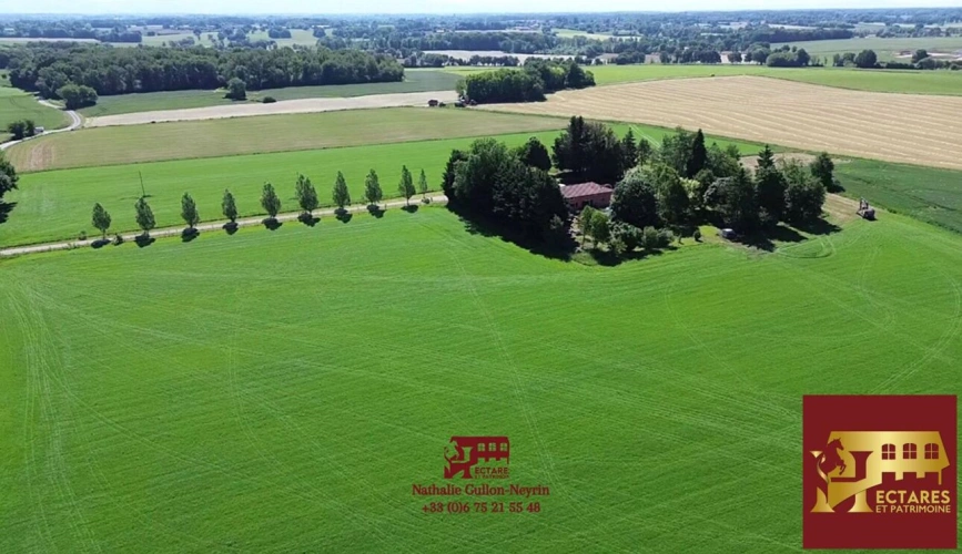 Photos 1 - Équestre - Ferme bressane 7 hectares sans voisins