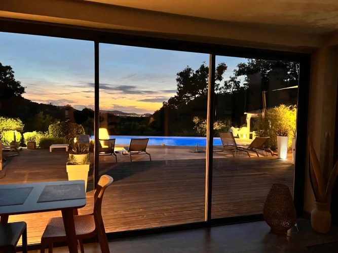 Photos 13 - Touristique - **Maison d'hôtes de charme avec vue panoramique sur la baie de Calvi**