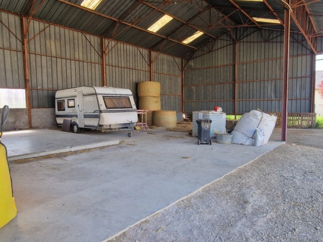Photos 12 - Prestige - PROPRIÉTÉ à vendre 8 pièces proche NANCY (54) sur 2,5 HECTARES - PROPRIÉTÉ AGRICOLE avec FERME rénovée, DEPENDANCES, ECURIES, GRANGES