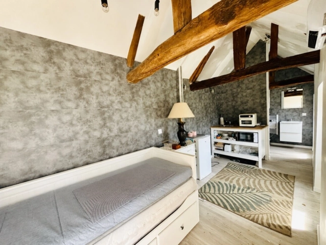 Photos 17 - Touristique - À VENDRE MAYENNE – Manoir d’exception du XIIIe siècle sur 3 hectares – Gîte ou demeure familiale de charme