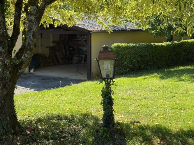 Photos 10 - Prestige - PLAISANCE DU GERS(32) sur les coteaux, PROPRIETE D ARCHITECTE 1965 sur 2HA, Dépendances, un peu cachée , VUE Pyrénées et bois, sans vis à vis, CALME