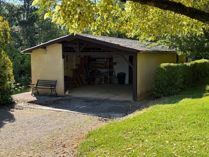 Photos 48 - Prestige - PLAISANCE DU GERS(32) sur les coteaux, PROPRIETE D ARCHITECTE 1965 sur 2HA, Dépendances, un peu cachée , VUE Pyrénées et bois, sans vis à vis, CALME