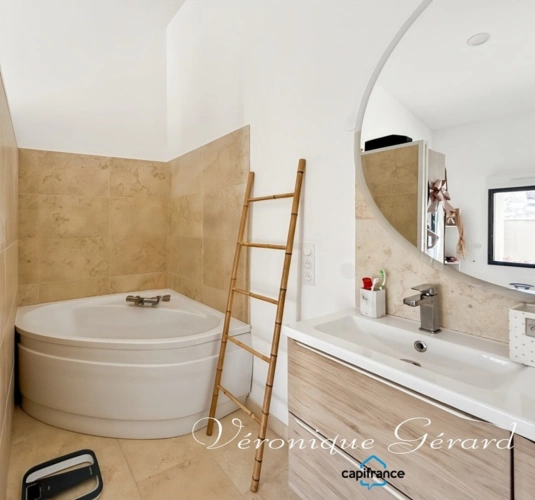 Photos 7 - Prestige - Propriété Equestre avec maison en Pierre de 250 M² avec carrière de 60X40