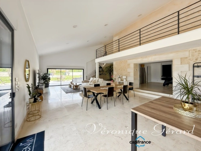 Photos 27 - Prestige - Propriété Equestre avec maison en Pierre de 250 M² avec carrière de 60X40
