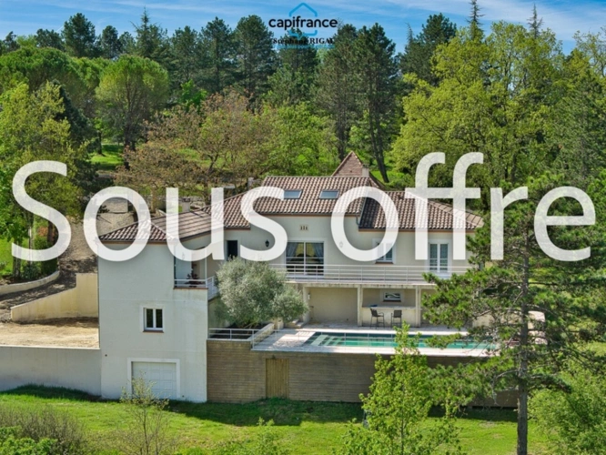 Photos 1 - Rurale - Propriete à vendre 5 pièces MAUROUX (46) maison de 155m2 habitables avec piscine sur terrain de 5499m2