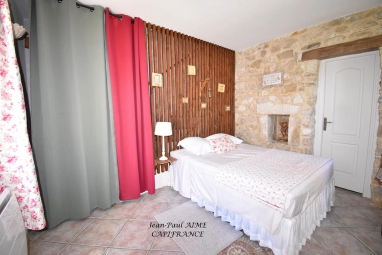 Photos 15 - Prestige - GARD - PROPRIÉTÉ DE CARACTÈRE – DEUX MAISONS EN PIERRE – VILLAGE CLASSÉ – RIVIERES (30)