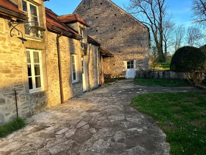 Photos 4 - Prestige - Propriete à vendre 8 pièces proche de POUILLY EN AUXOIS (21)