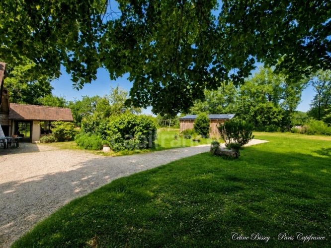 Photos 2 - Prestige - Propriéte à vendre 6 pièces 175M2 BERULLE (10), 13283 M2 de terrain, 4 chambres, Cuisine equipée, carport 2 voitures avec branchement pour voiture électrique