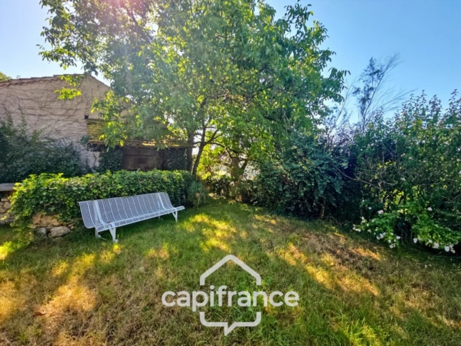 Photos 12 - Prestige - Domaine d’exception de 1,7 hectare – 470 m² habitables – Jusqu’à 20 couchages – Roulotte aménagée – Piscine – Parc arboré aux arbres centenaires