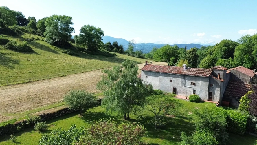 Photos 3 - Prestige - Propriété de 1772 avec dépendances et terres 09200