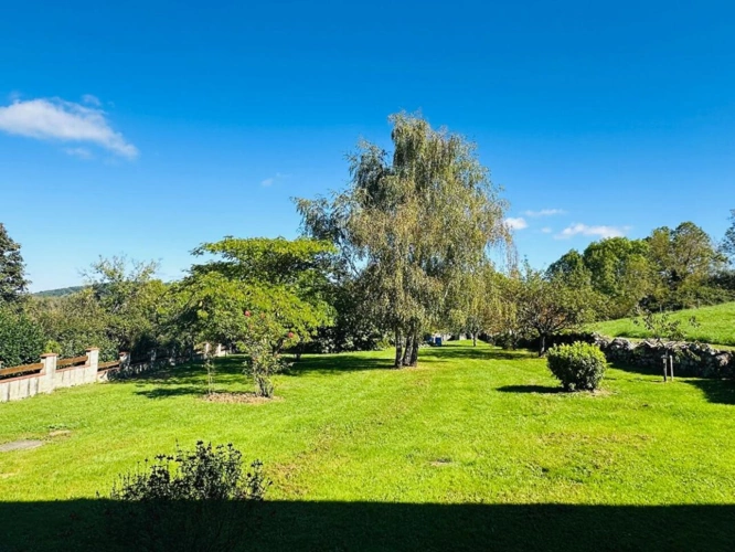 Photos 18 - Prestige - Propriété de 1772 avec dépendances et terres 09200