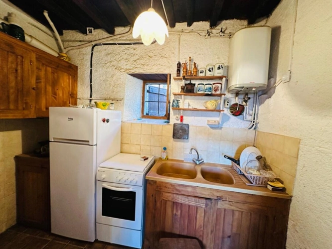 Photos 11 - Rurale - Maison  mitoyenne à Boussenac 5 pièce(s) 100 m2, dépendances et terres attenantes et non attenantes
