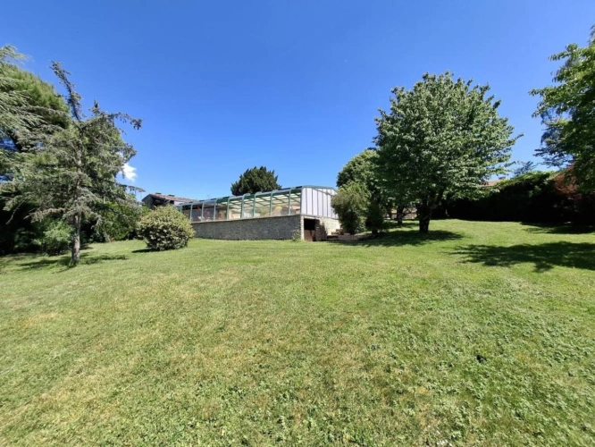 Photos 7 - Rurale - Propriété de caractère avec dépendances, piscine couverte et