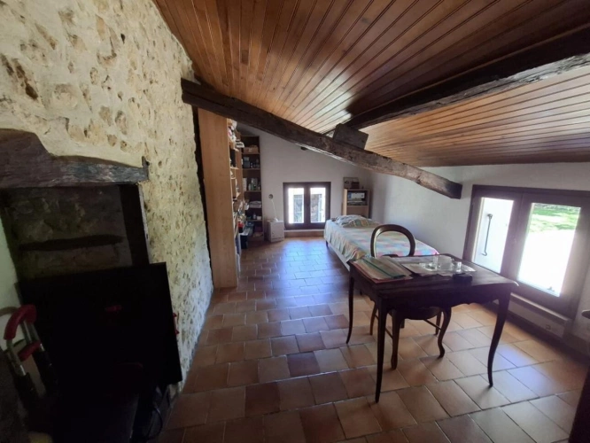 Photos 17 - Rurale - Propriété de caractère avec dépendances, piscine couverte et