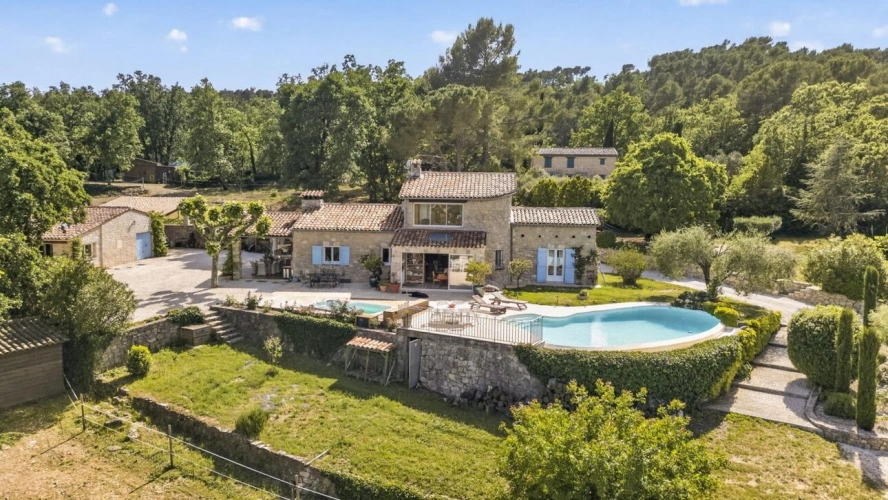 Photos 2 - Équestre - Magnifique propriété en pierre avec vue panoramique et install