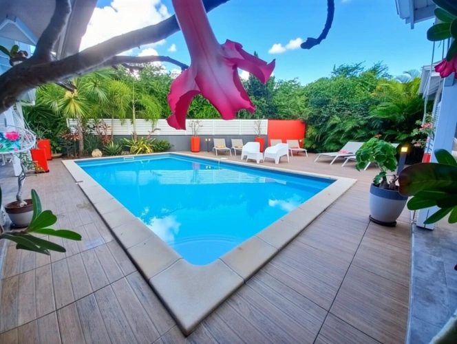 Photos 2 - Prestige - Villa 3 suites avec rentabilité locative prouvée à vendre Saint-François, Guadeloupe (971)
