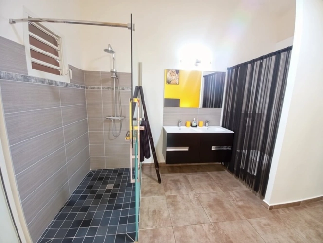 Photos 9 - Prestige - Villa 3 suites avec rentabilité locative prouvée à vendre Saint-François, Guadeloupe (971)