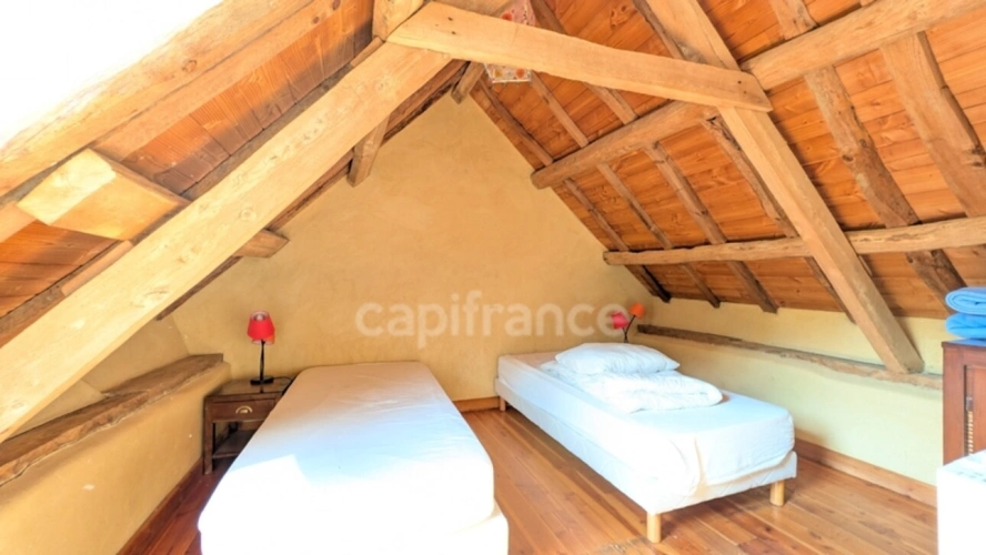 Photos 10 - Touristique - Grands Gîtes avec Maison d'Habitation  - ROSNOEN (29)