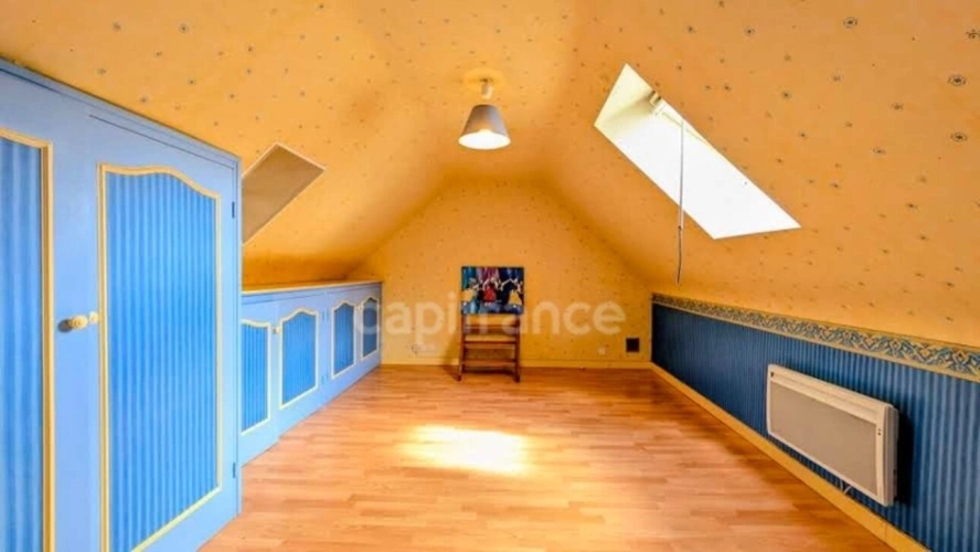 Photos 29 - Touristique - Grands Gîtes avec Maison d'Habitation  - ROSNOEN (29)