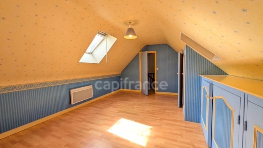 Photos 30 - Touristique - Grands Gîtes avec Maison d'Habitation  - ROSNOEN (29)
