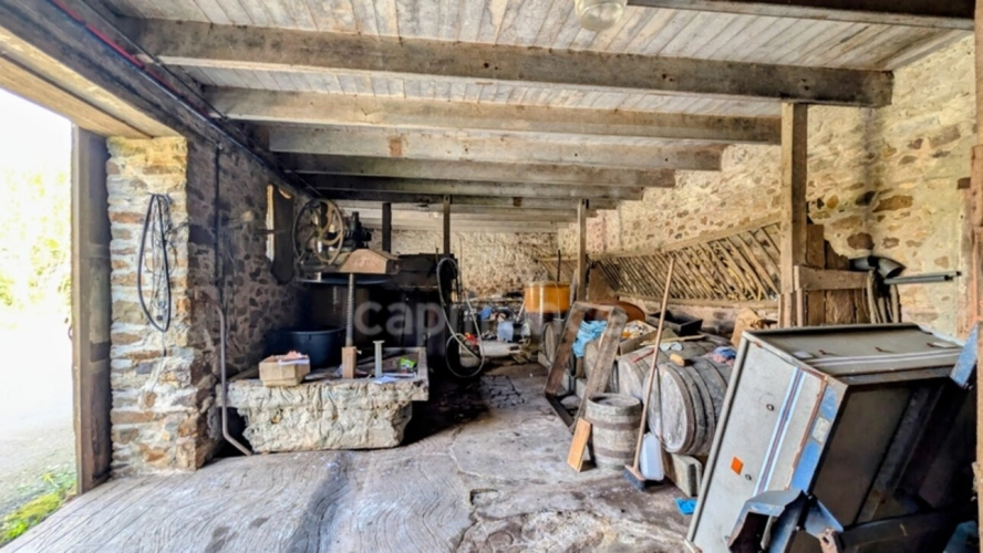Photos 32 - Touristique - Grands Gîtes avec Maison d'Habitation  - ROSNOEN (29)