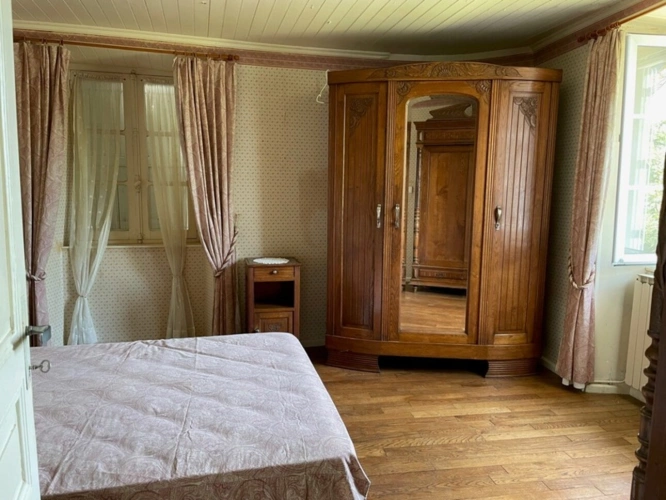 Photos 19 - Rurale - Dpt Corrèze (19), à vendre ESTIVAUX propriete P7