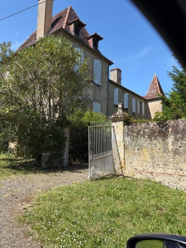 Photos 8 - Prestige - Gers(32), TRES BEAU CHATEAU DE FAMILLE 45HA avec dependances, un peu caché, en position dominante, une belle histoire