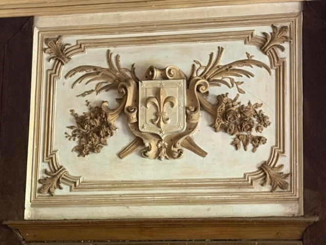 Photos 10 - Prestige - Gers(32), TRES BEAU CHATEAU DE FAMILLE 45HA avec dependances, un peu caché, en position dominante, une belle histoire