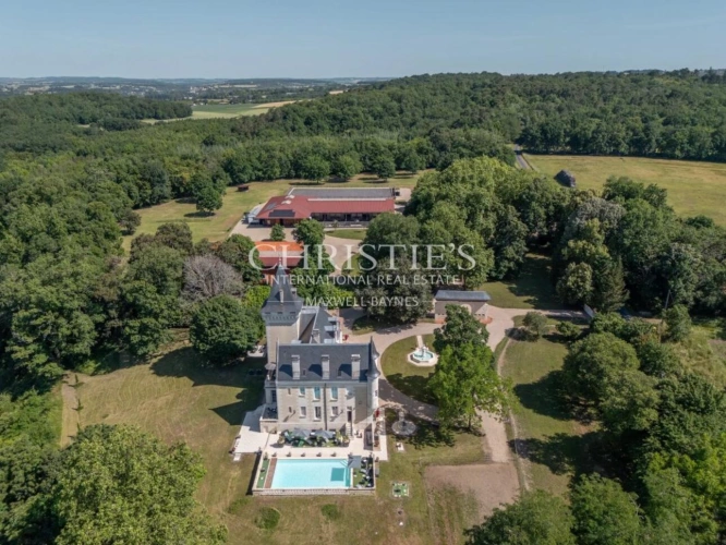 Photos 16 - Prestige - Magnifique château avec installations équestres de très haut niveau