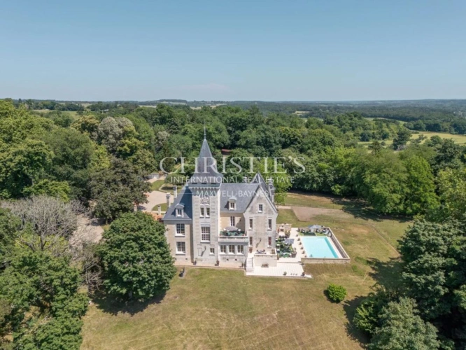 Photos 17 - Prestige - Magnifique château avec installations équestres de très haut niveau