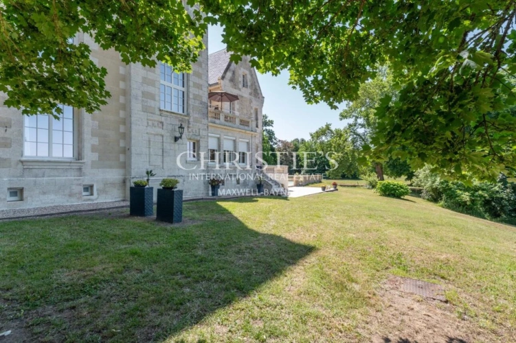 Photos 47 - Prestige - Magnifique château avec installations équestres de très haut niveau