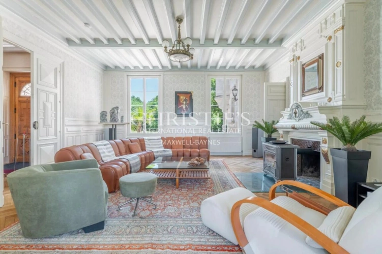 Photos 65 - Prestige - Magnifique château avec installations équestres de très haut niveau