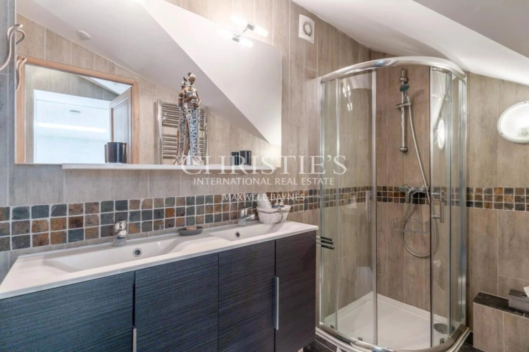 Photos 79 - Prestige - Magnifique château avec installations équestres de très haut niveau