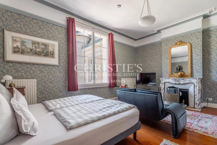 Photos 83 - Prestige - Magnifique château avec installations équestres de très haut niveau
