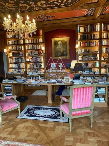 Photos 20 - Prestige - Majestueux château de style Renaissance perché sur un rocher en Suisse Normande