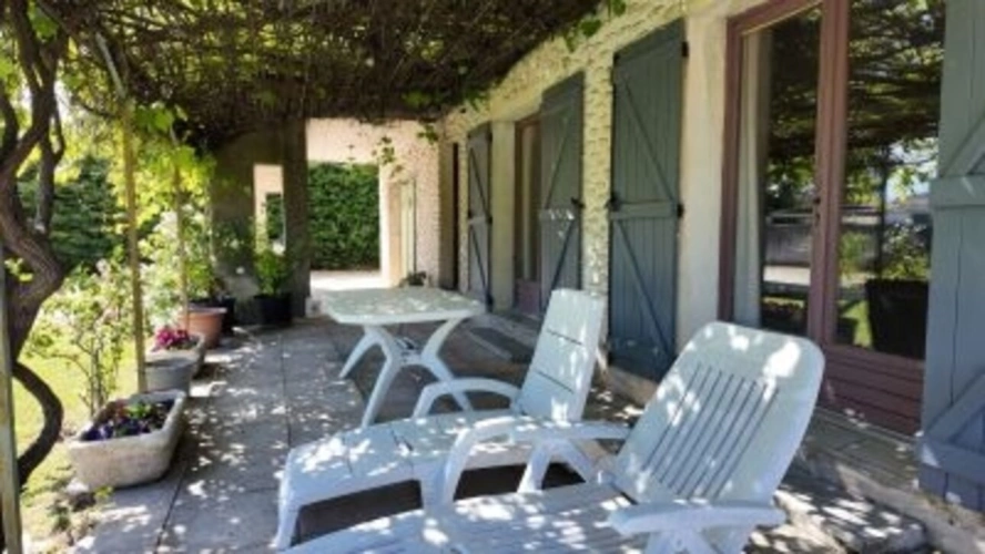 Photos 3 - Rurale - Maison familiale  dans un charmante village  Provençale