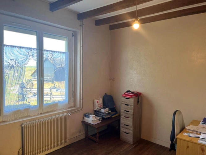 Photos 12 - Rurale - Ancien corps de ferme avec dépendances et potentiel