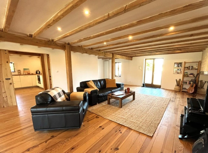 Photos 6 - Rurale - Magnifique grange rénovée de 230 m² avec 3 chambres et 3 salles d'eau
