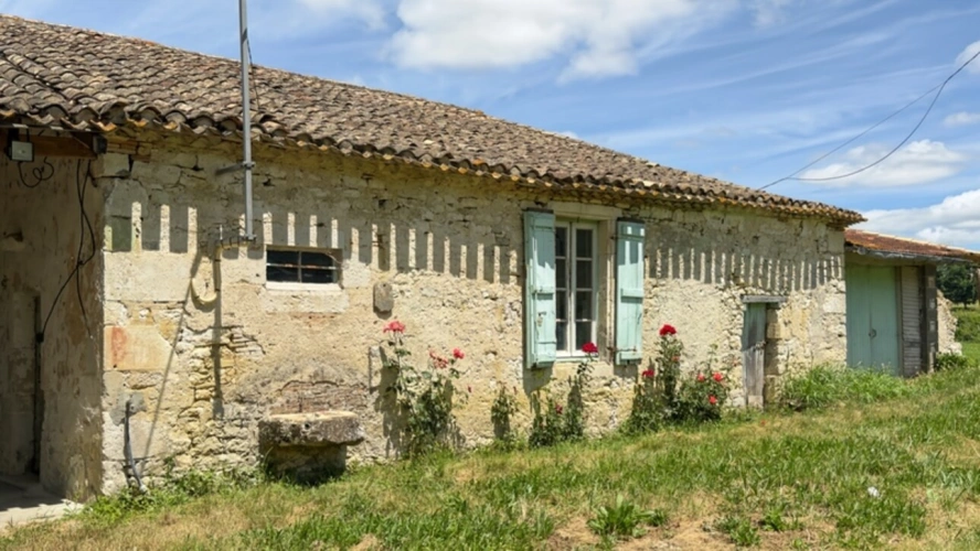 Photos 4 - Rurale - Propriété à vendre 3 pièces Maison 132 m2 avec 40 m2 de garage et grange de 210 m2 BOURNEL (47)