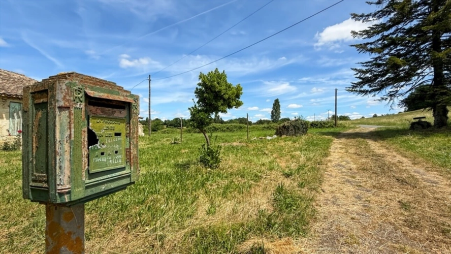 Photos 18 - Rurale - Propriété à vendre 3 pièces Maison 132 m2 avec 40 m2 de garage et grange de 210 m2 BOURNEL (47)