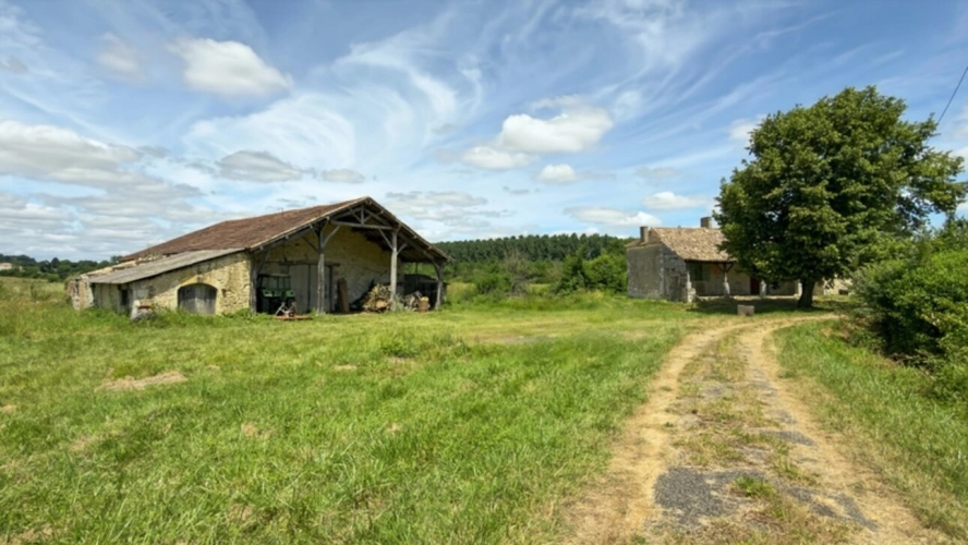Photos 28 - Rurale - Propriété à vendre 3 pièces Maison 132 m2 avec 40 m2 de garage et grange de 210 m2 BOURNEL (47)