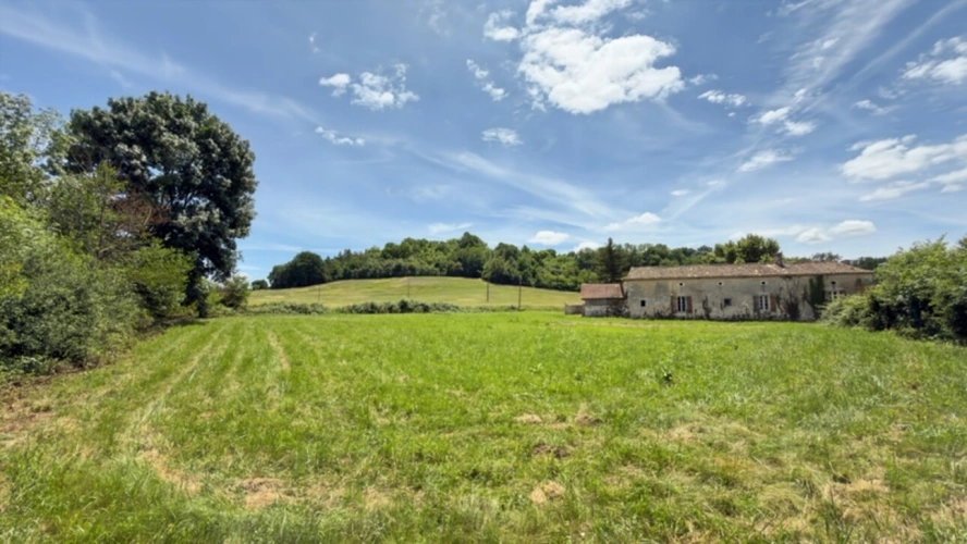 Photos 31 - Rurale - Propriété à vendre 3 pièces Maison 132 m2 avec 40 m2 de garage et grange de 210 m2 BOURNEL (47)