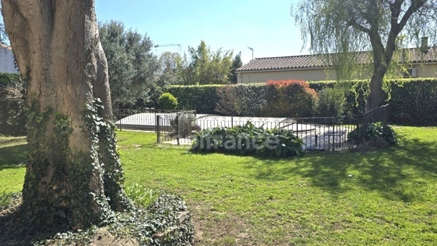 Photos 4 - Prestige - Maison de Maitre  à vendre 9 pièces CARCASSONNE (11)  sur 233m2 habitables , 5 chambres, garage, piscine terrain 1100m2