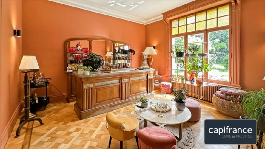 Photos 7 - Prestige - Une demeure de caractère au cœur du Jardin de la Rhonelle — 282 m² d'histoire préservée