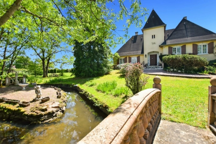 Photos 4 - Prestige - Propriete à vendre à ANTULLY avec terrain de 4577 m2