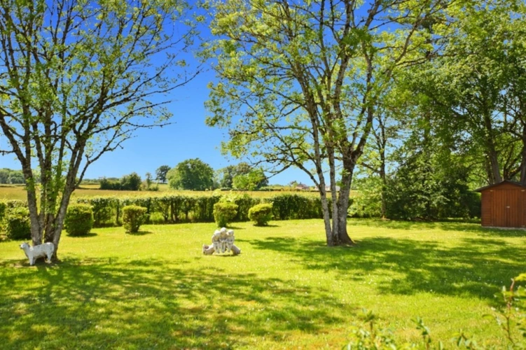 Photos 11 - Prestige - Propriete à vendre à ANTULLY avec terrain de 4577 m2