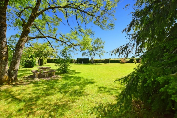 Photos 14 - Prestige - Propriete à vendre à ANTULLY avec terrain de 4577 m2